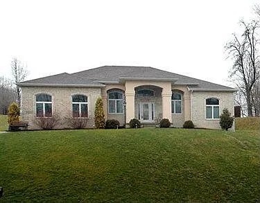 10100 Lucia Ln photo 1