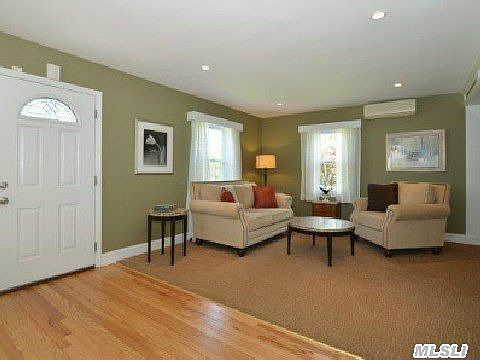 4th image of 15 Aberdeen Dr