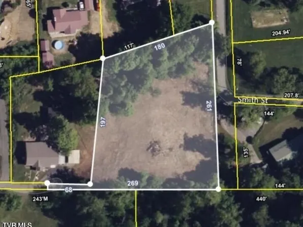 Masters Street Ext, Erwin, TN 37650