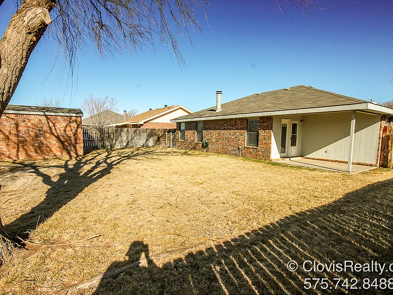 1543 Bosc Ct — Photo 24