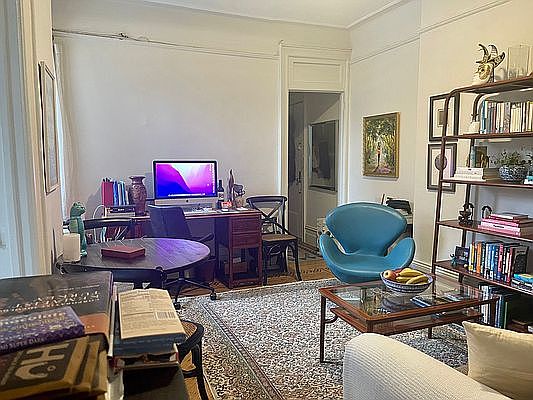 3rd image of 149 W 12th St APT 5-3
