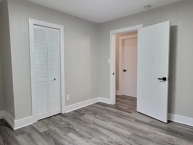 24065 Murray St — Photo 14