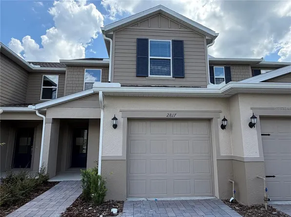 2817 Moonshadow Ct, Clermont, FL 34714