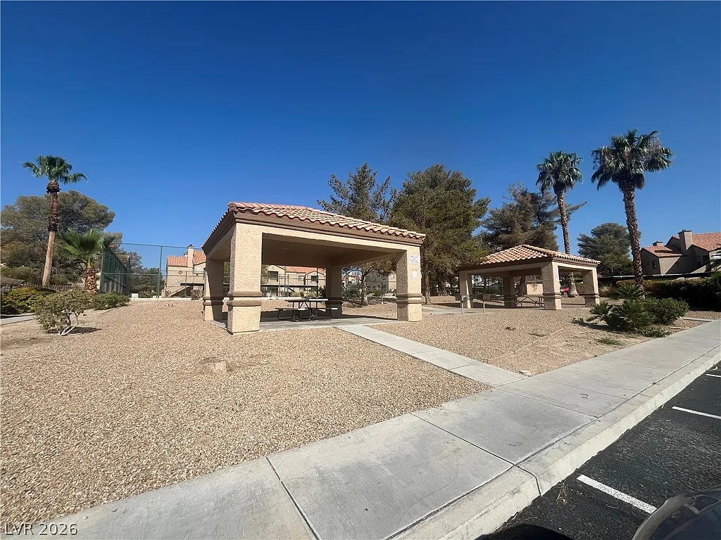 2 bed, 2.0 bath, 882 sqft, $1,200 — Photo 4