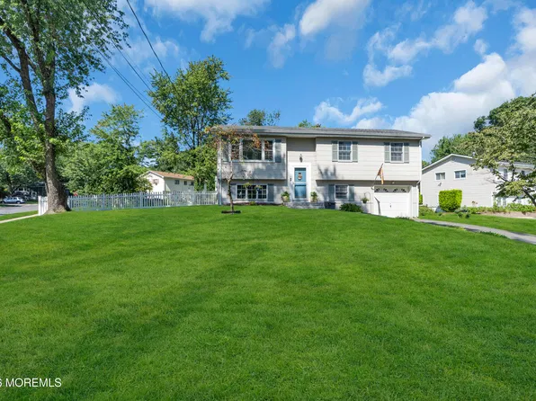 55 Dogwood Drive, Jackson, NJ 08527