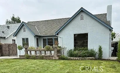 10820 Hunter Ave — Photo 1