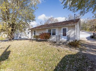 635 3rd St, Waukee, IA 50263