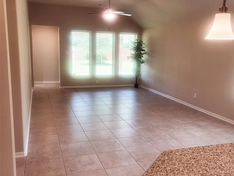 10659 Dolce Ln — Photo 13