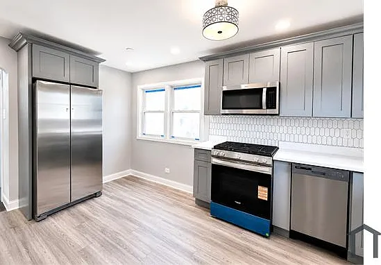 5 bed, $3,000 — Photo 3