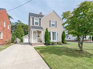 1499 Sheridan Rd, South Euclid, OH 44121