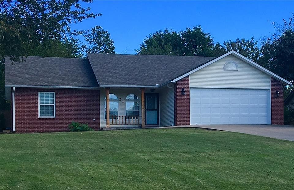 1st image of 21 Longridge Ln
