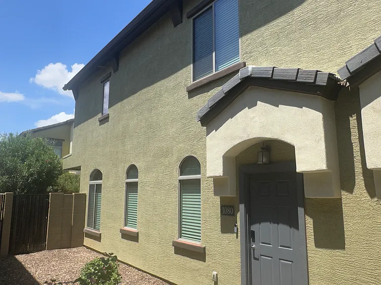 2725 E Mine Creek Rd #1080 — Photo 7