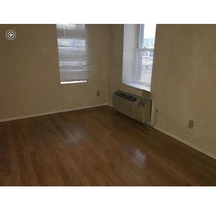 1st image of 202 Main St APT 104
