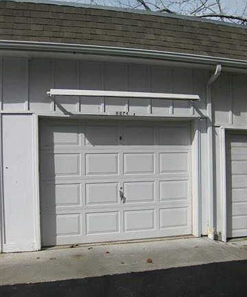 3rd image of 9674 Wedd St