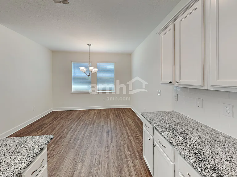 16520 Cheyanne Ct — Photo 4