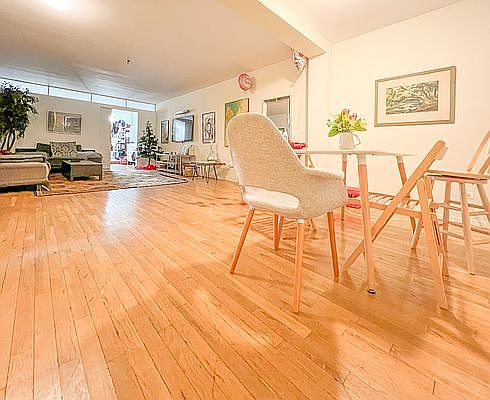 1st image of 69 Saint Marks Pl APT 1