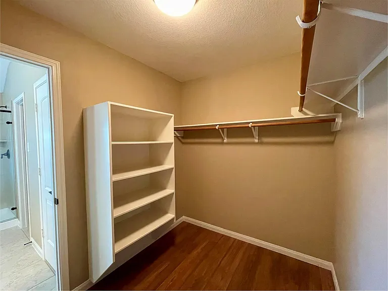 2035 Borthwick Ln — Photo 27