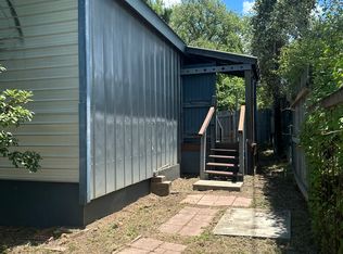 2238 W State Highway 71 #B, Cedar Creek, TX 78612