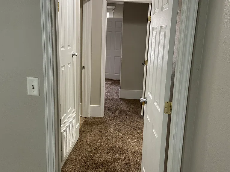1012 E Cervantes St #D — Photo 17