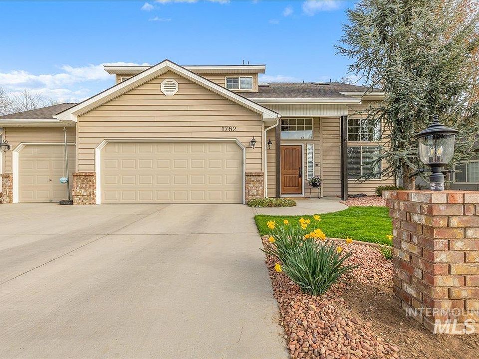 1st image of 1762 E Summerfalls Dr