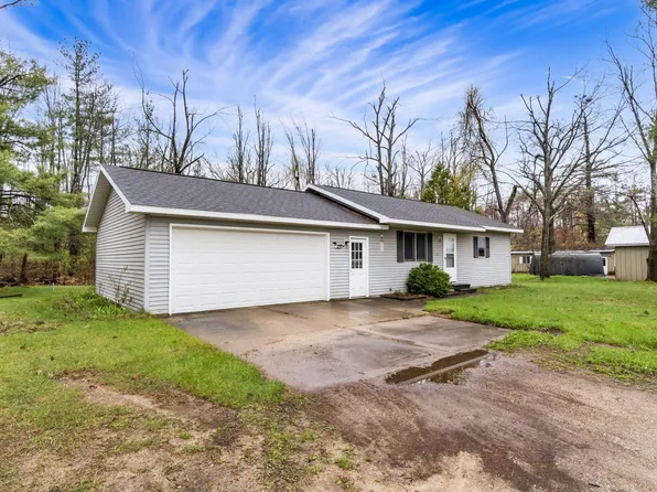 831 N Otsego Lake Dr, Gaylord, MI 49735