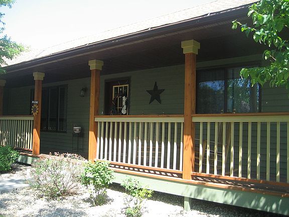 2nd image of 15661 Cornell Ct N