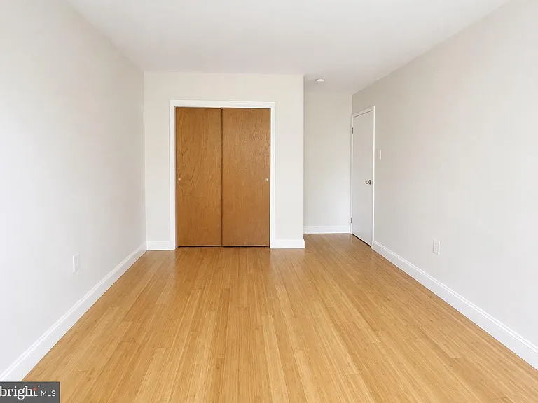 8828 Cottage St — Photo 9