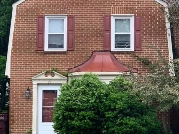 25 Colonial Way, Chesapeake, VA 23325