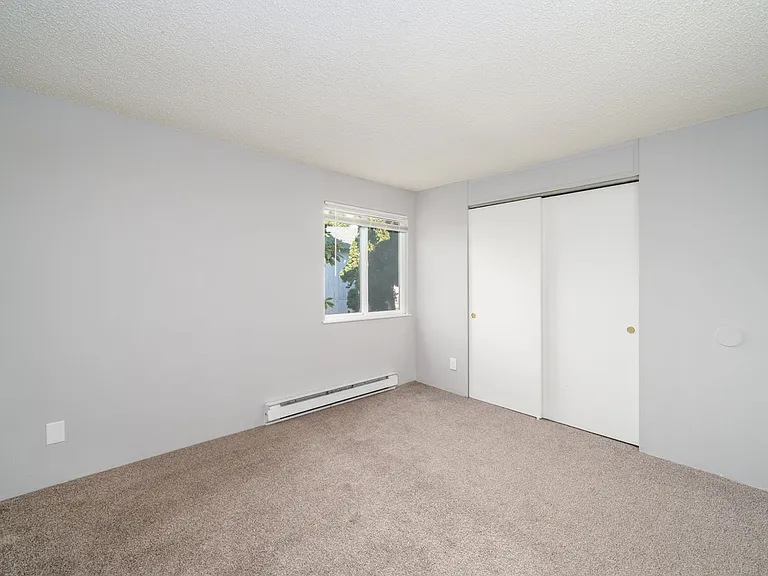 8332 SW 21st Ave — Photo 21