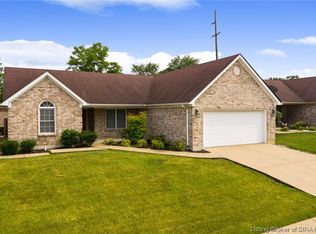 4112 Pamela Cir, Jeffersonville, IN 47130