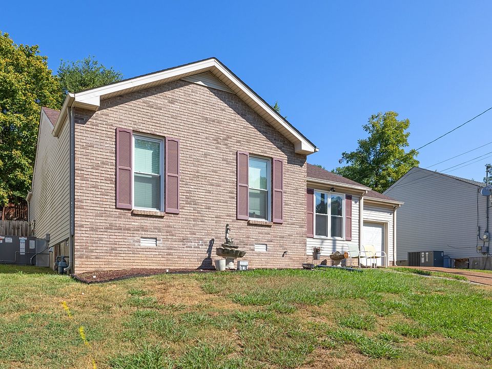 1st image of 2721 Airwood Dr