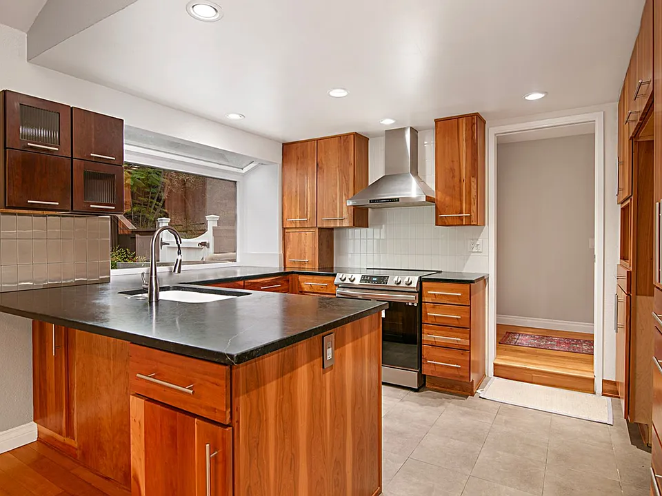 10485 La Vita Ct