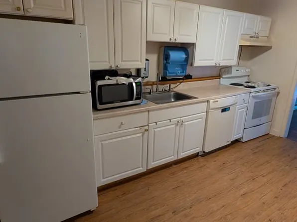 3352 Route 208 APT 10, Campbell Hall, NY 10916