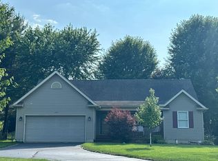 4497 Spinnaker Ln, Pleasant Lake, MI 49272