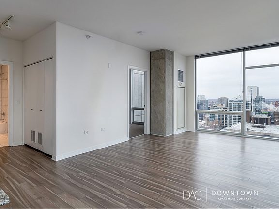 2nd image of 770 N Lasalle St #1504