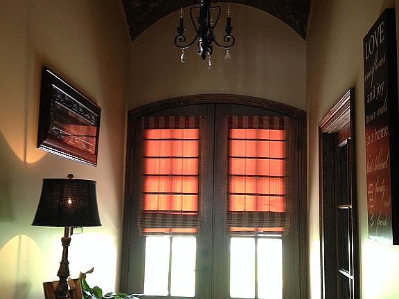 4th image of 1742 Jessica Ln
