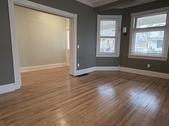 3rd image of 3711 Morris Pl APT 1