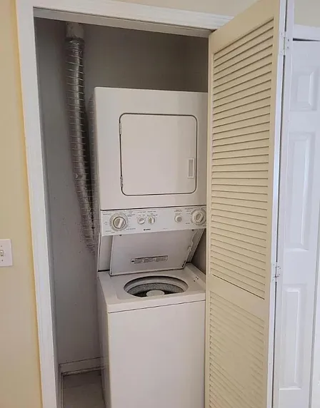 3600 Lenin Peak Ct #11 — Photo 9