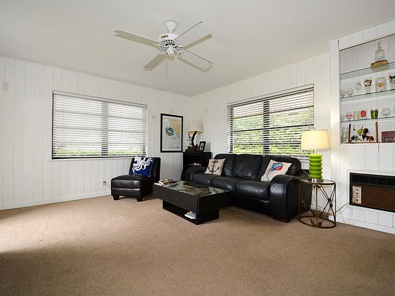 4th image of 2780 NE 23rd Pl