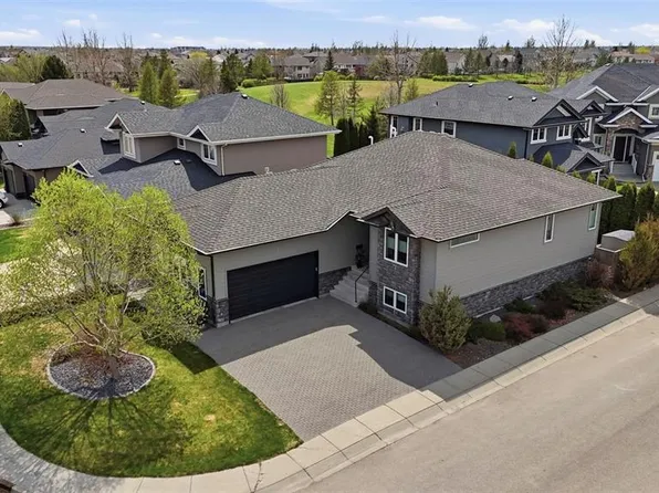 303 Brookmore CRESCENT, Saskatoon, SK S7V 0B1