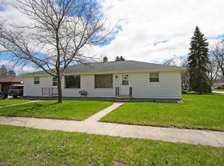 449 Huth St, Green Bay, WI 54302