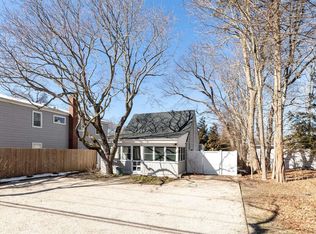 75 Noyack Rd, Southampton, NY 11968