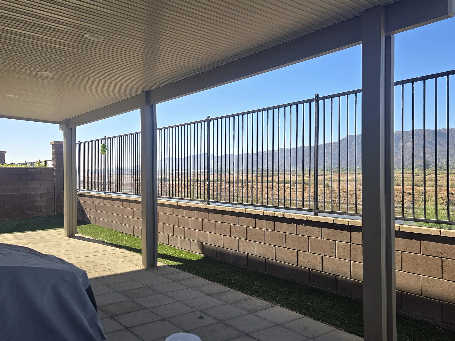3 bed, 2.5 bath, 1688 sqft, $3,300 — Photo 4