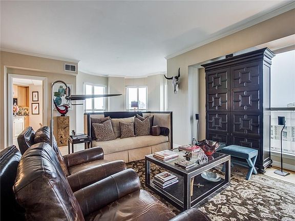 4th image of 3401 Lee Pkwy APT 1802