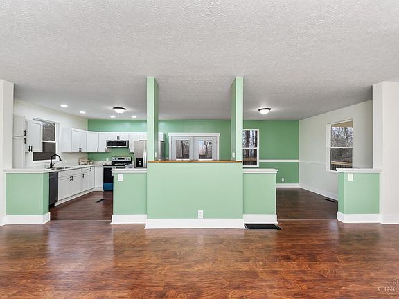 4th image of 155 Charity Ln