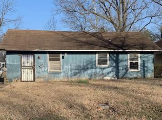 208 S 20th St, West Memphis, AR 72301