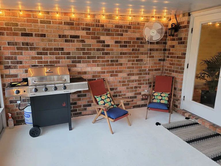 1249 Mazurek Blvd — Photo 11