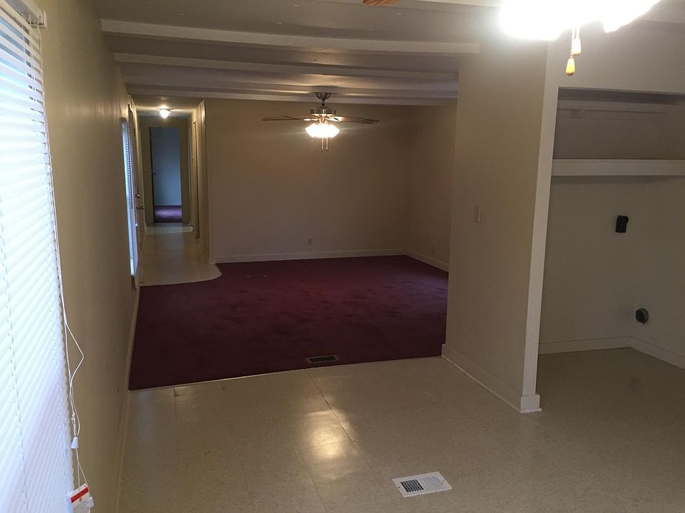 2nd image of 173 Mallard Pointe Rd