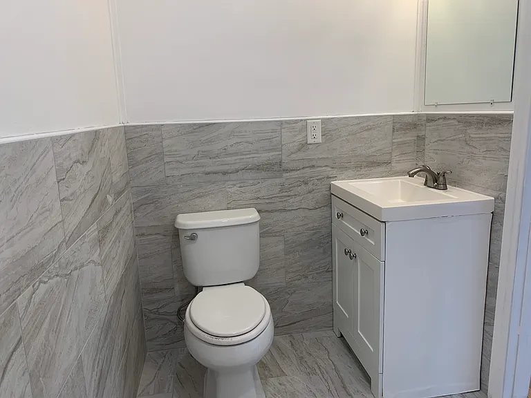 314 Plantation St — Photo 12
