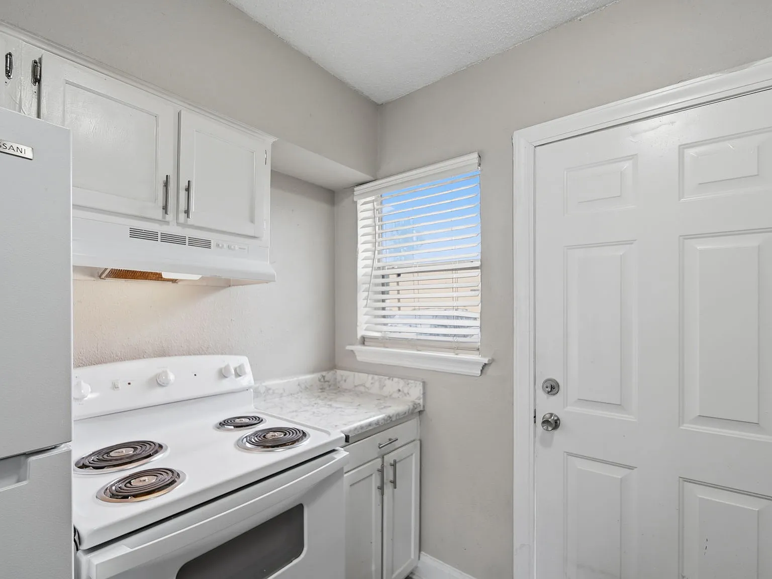 Millington Oaks Apartments — Photo 3